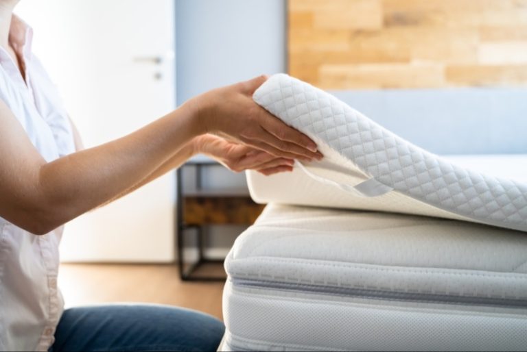 A Guide to Buying the Best Mattress Topper