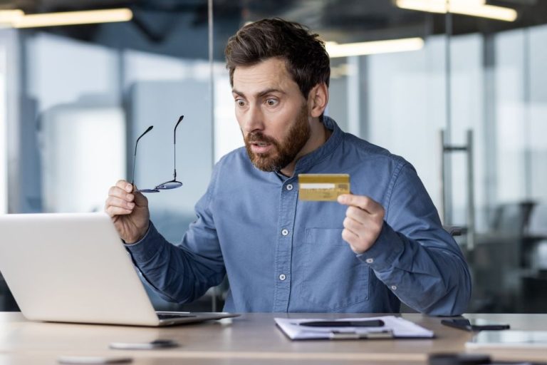 Guide to Avoiding the Most Common Credit Card Mistakes